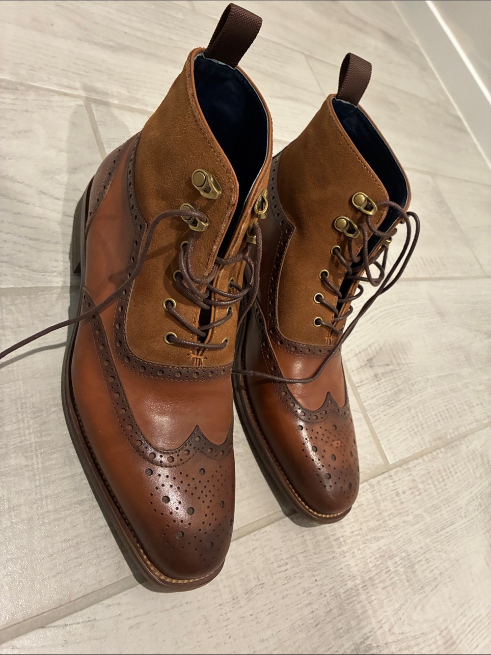 Stacy Adams Brown Leather & Suede Wingtip Chukka Boots